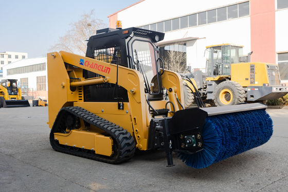 स्टीयर स्किड लोडर उपकरण TS100 74KW मिनी लोडर संलग्नक
